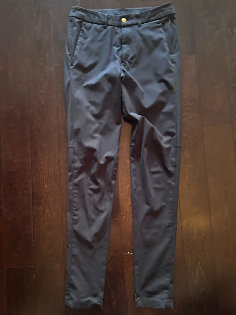 lululemon athletica tag has
